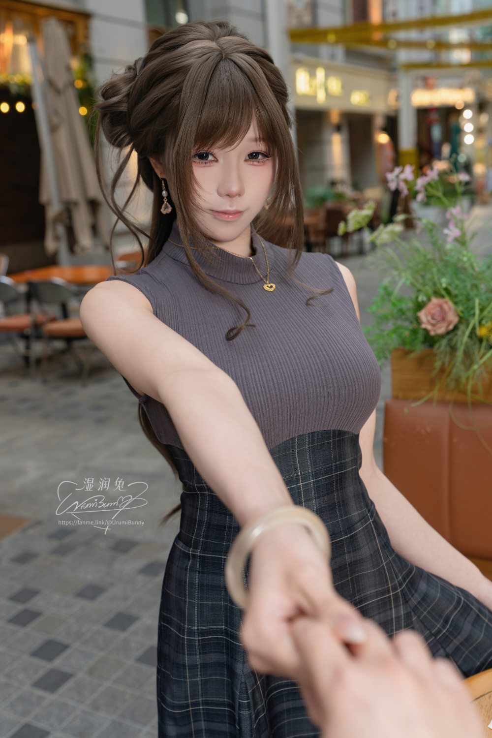作品,都市,长裙,经典,团子,咬一口兔娘,黏黏团子兔,网友咖啡馆,针织上衣,格纹长裙