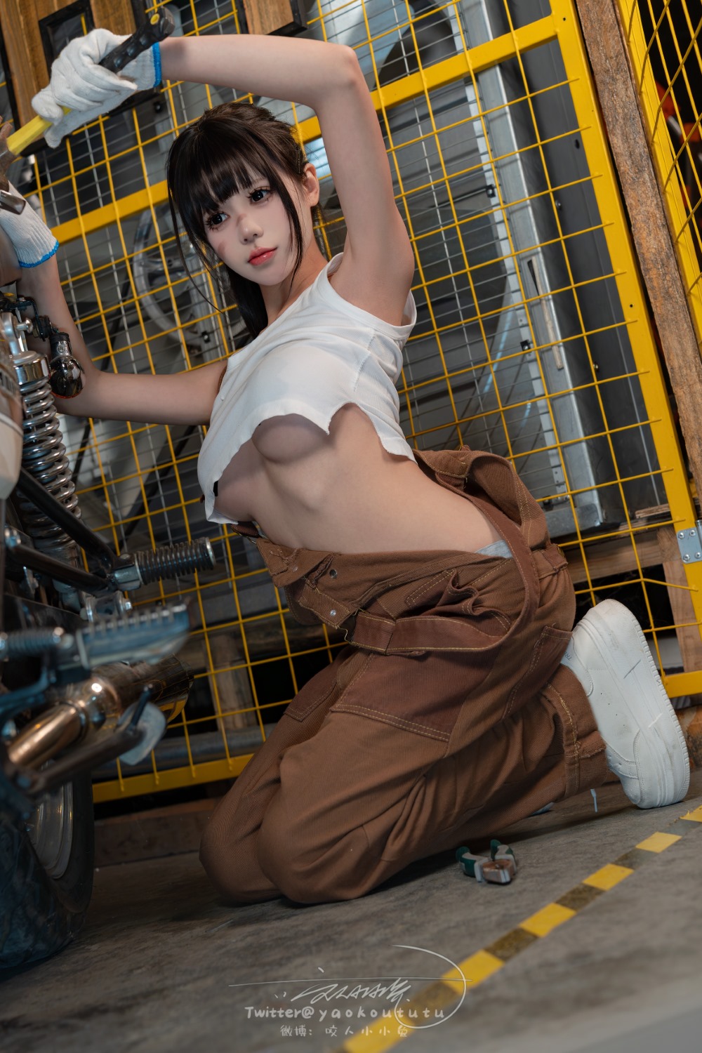 咬一口兔娘(黏黏团子兔) 24.1月 机车修理工 Shake it 团子,咬一口兔娘,黏黏团子兔,黏黏团子,机车,Shake,it,机车修理工