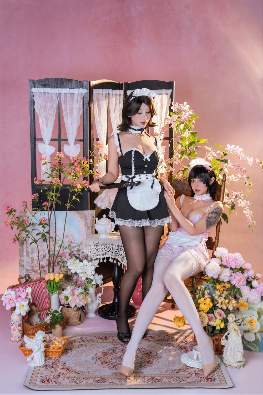 云溪溪&奈汐酱nice 侍花礼 蕾丝,女仆装,COS,女仆,粉色,黑色,经典,围裙,白色,coser,手臂,云溪溪,视觉,仆,白色围裙,私密,复古,蕾丝花边,黑白女仆,奈汐酱nice