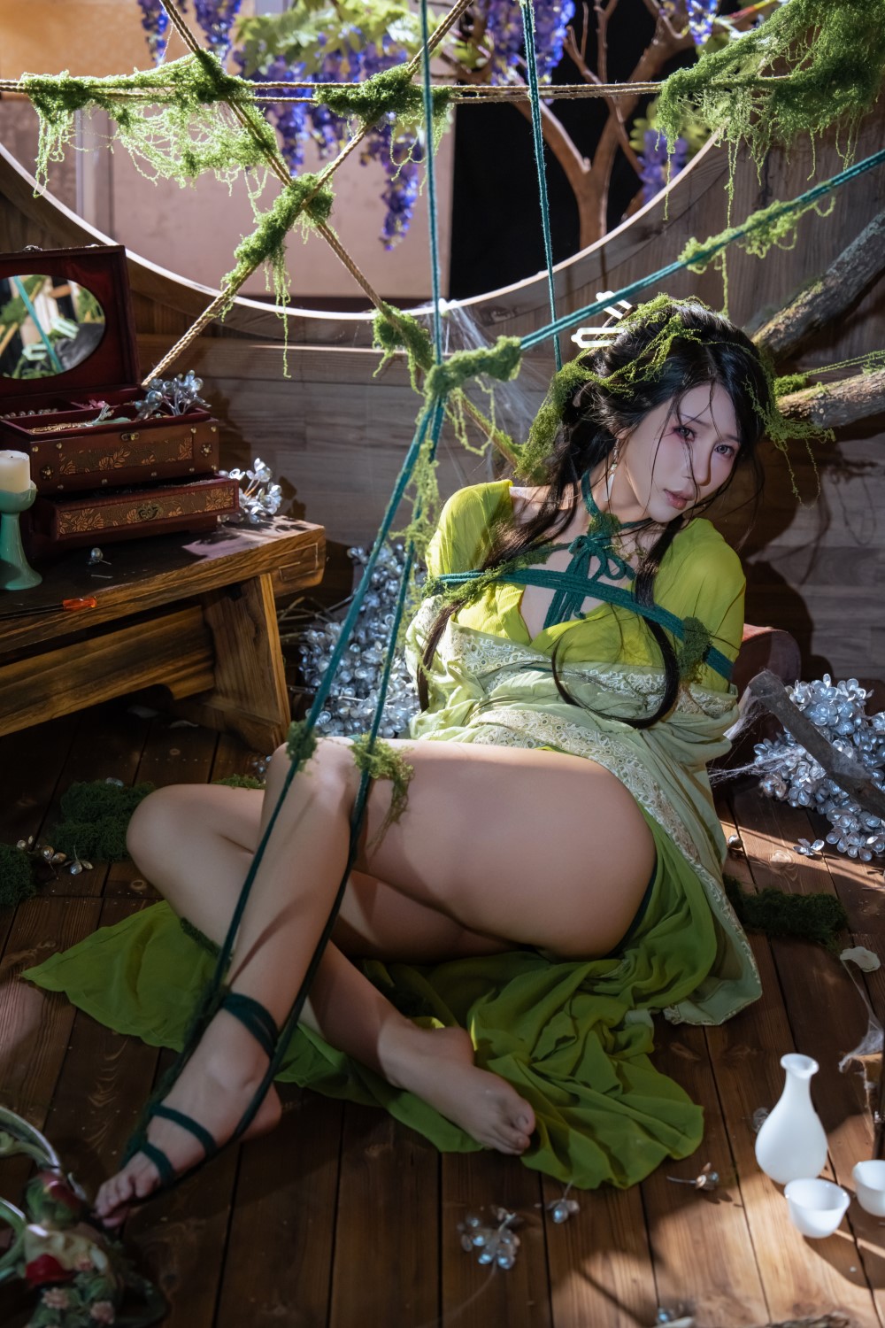 云溪溪,苔缚