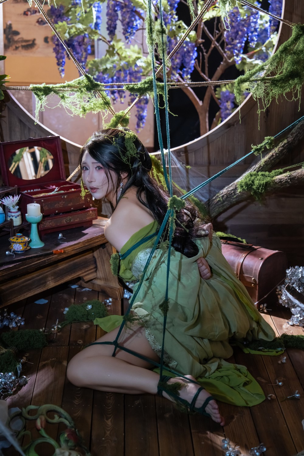 云溪溪,苔缚