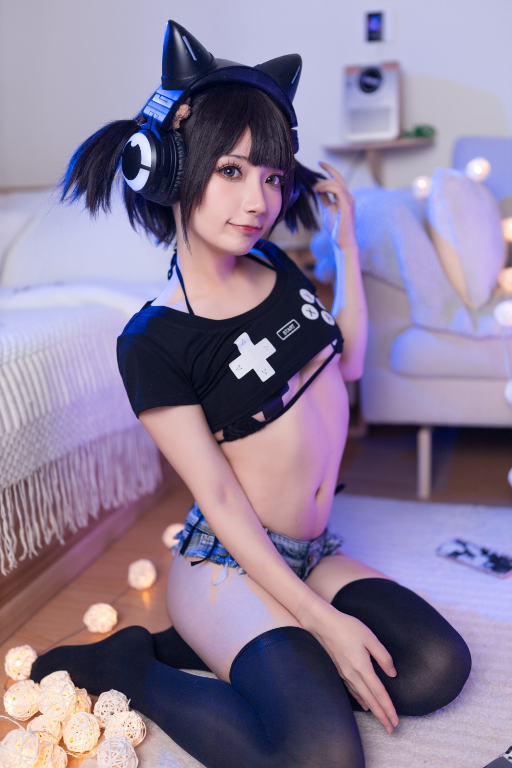 游戏,少女,w,是三不是世w,偷玩游戏机的少女