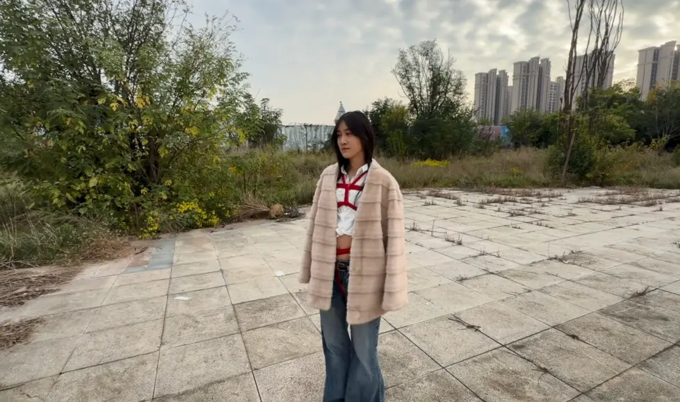 驷马,户外,美女,后手