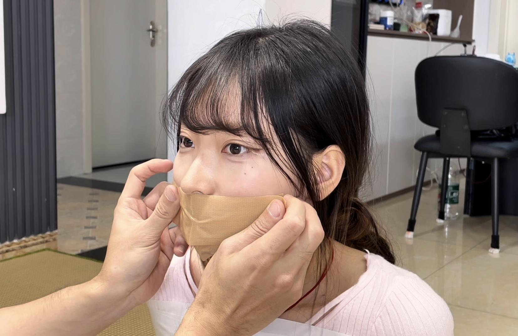【缚艺录】【小羽】白袜与双重封嘴,驷马下的小羽,有点“可爱” 驷马,封嘴,白袜,缚艺录,双重封嘴,可爱,小羽