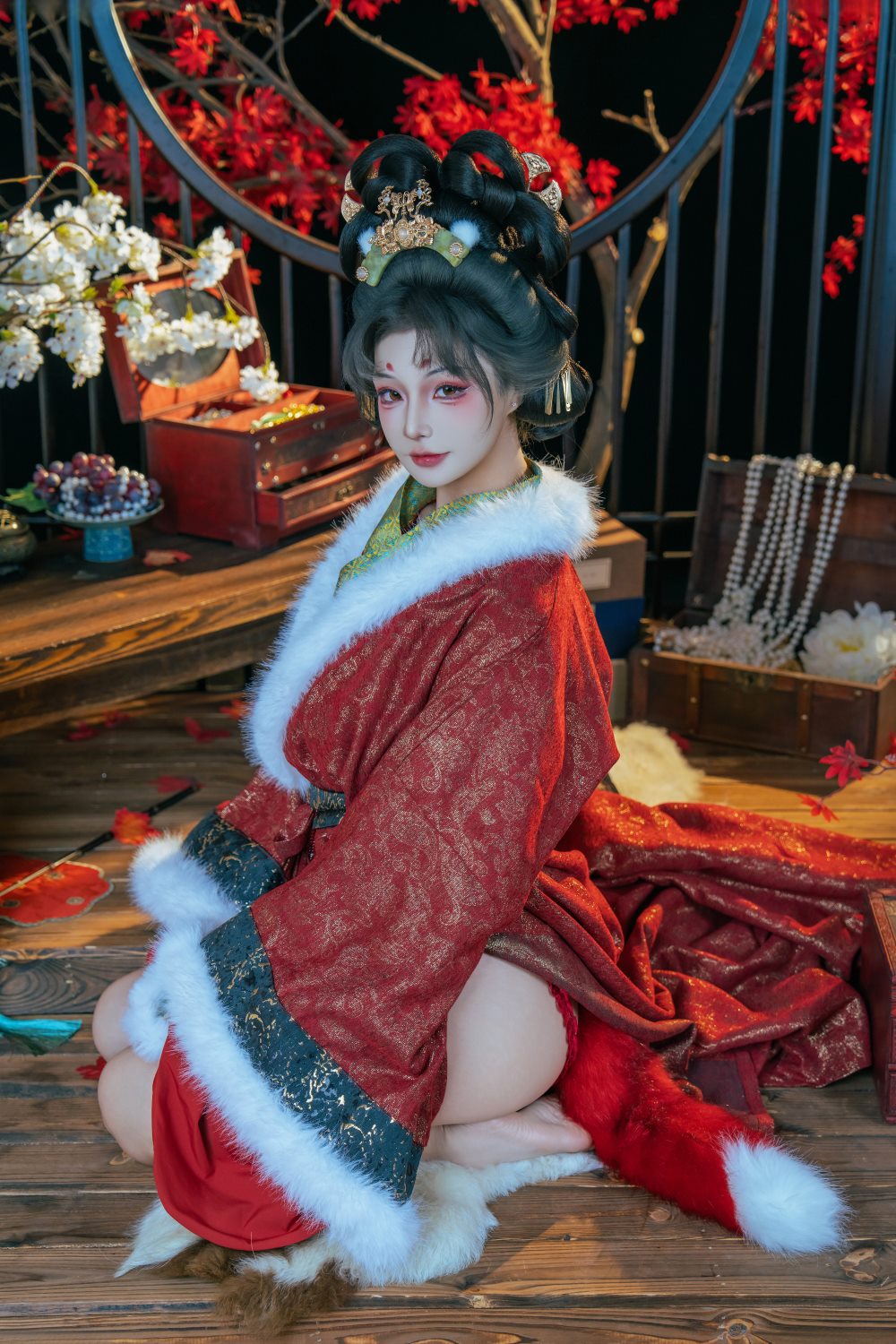 yuuhui玉汇 狐仙的报恩 古装,女子,白色,yuuhui玉汇,雪白毛绒垫,狐仙,酒红色长袍,白色毛领
