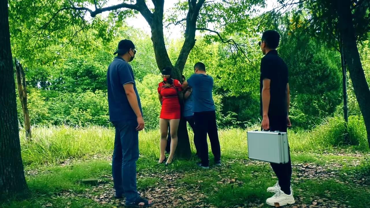 绝境面试,血色圈套 模特,学生,大学生,关押