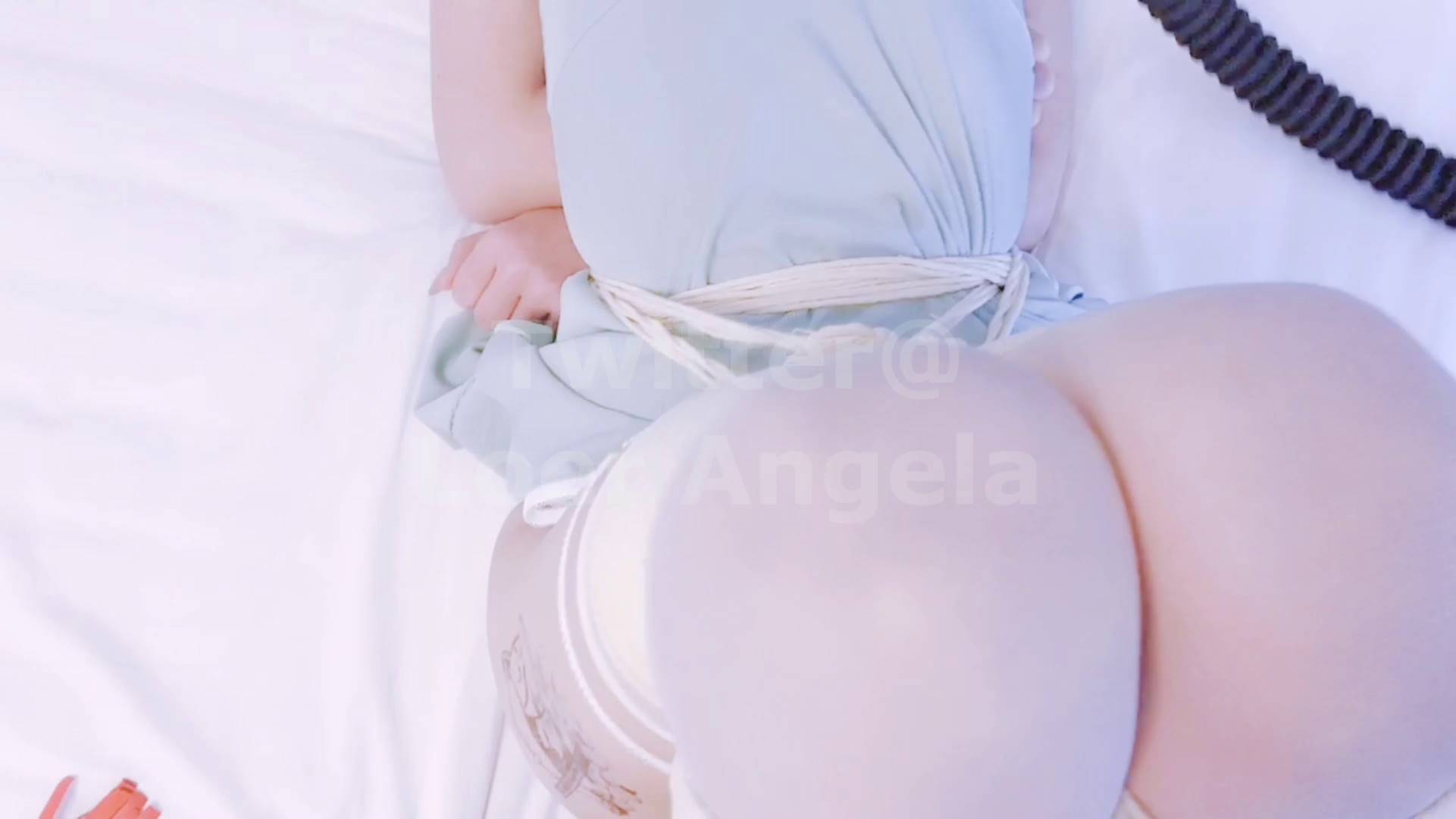 全程防毒面罩+一体吊带袜+全身紧缚盲眼下楼梯，多视角拍摄，各种呻吟声迭起