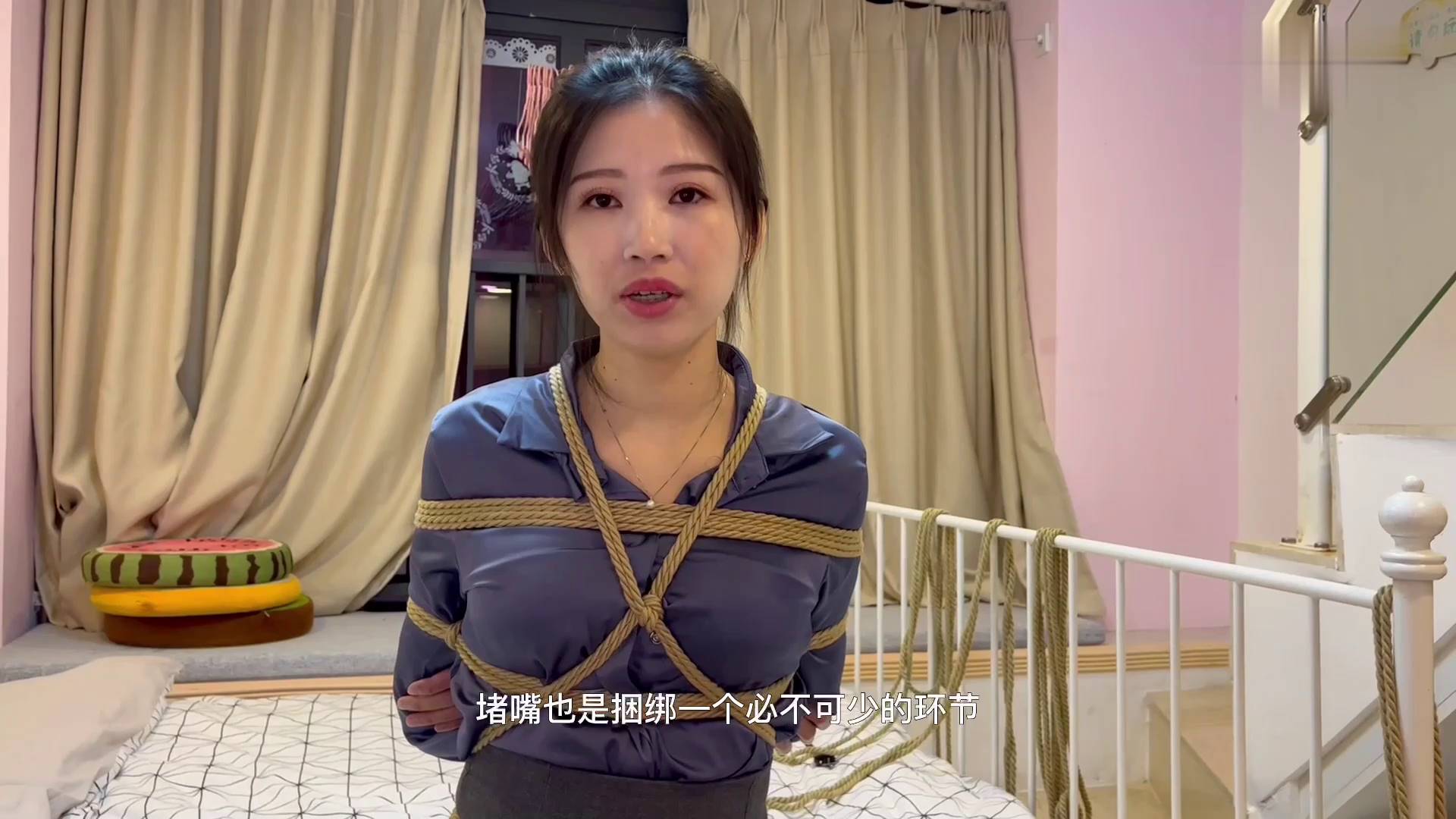  小思再迎挑战！各式堵嘴全体验