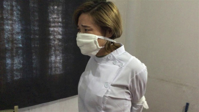 绑架护士-捆绑护士和捂口罩化妆强行带走