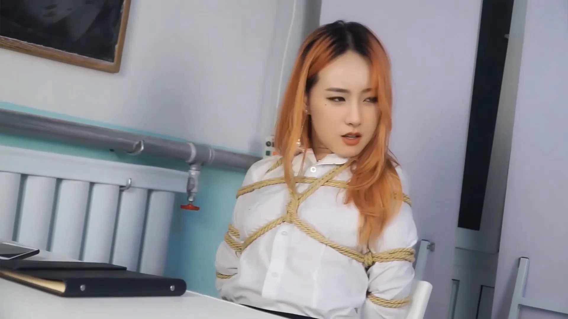 剧情向捆绑摧残女教师（上）