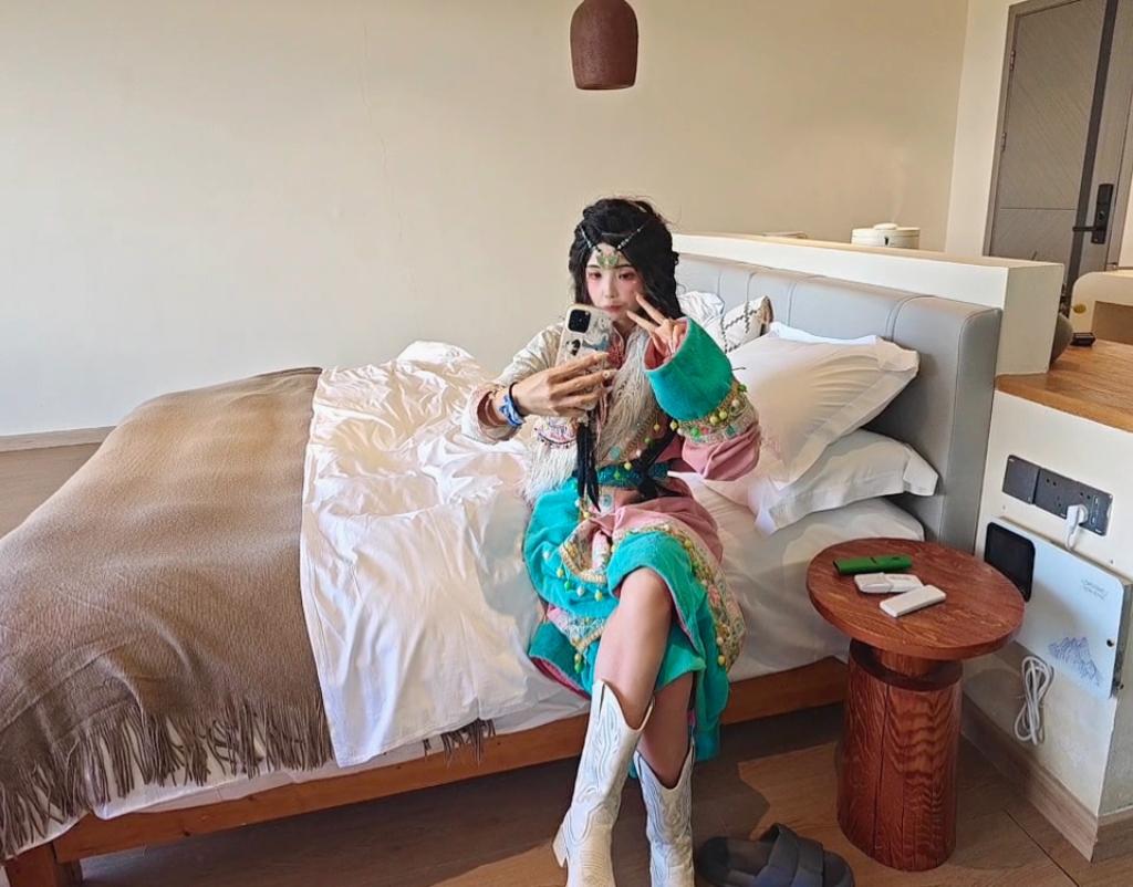 只能说万万没想到藏族的妹妹也有那么疯狂的