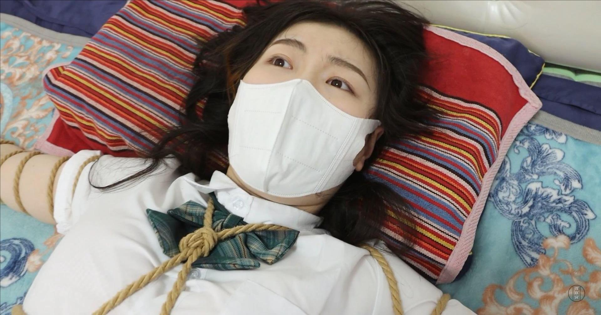 DID剧情片《变态继兄》（上）可怜女孩被继兄秘密囚禁家中折磨逼问