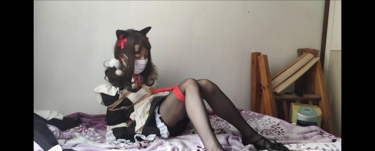 女装子五更琉璃黑猫女仆装自缚放置PLAY