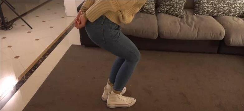 灰鸟定拍 女记者体验囚犯生活