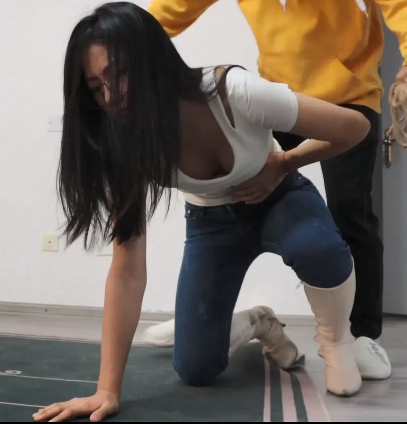 女T工的危机