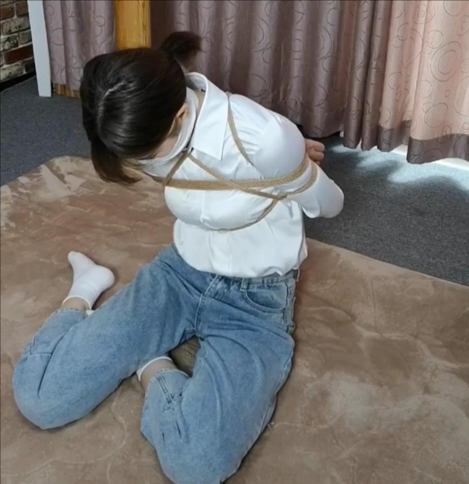 牛仔裤游戏