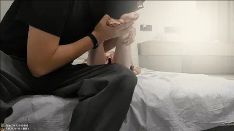 定拍剧情向：小茹！入室偷玩！美腿！裸足！掐晕昏迷！