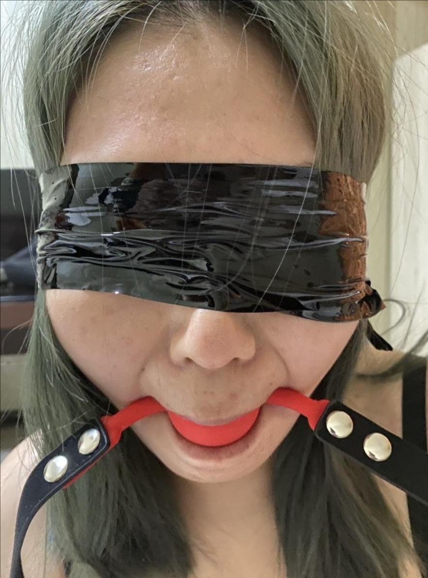 旺仔原创：穿粉丝袜的女网红歆艺