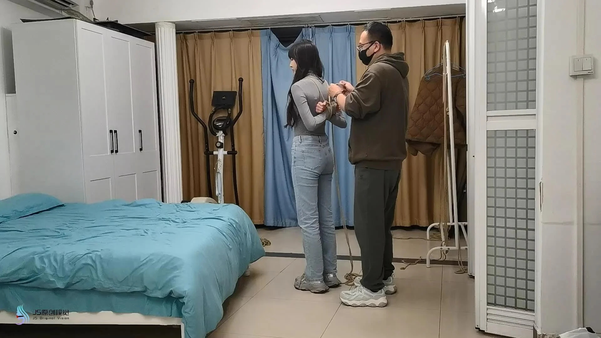 【JS】【欣妍】变种菱形绑/驷马/马具口球/蒙眼/棉袜/恋足 【JS】【欣妍】变种菱形绑/驷马/马具口球/蒙眼/棉袜/恋足
