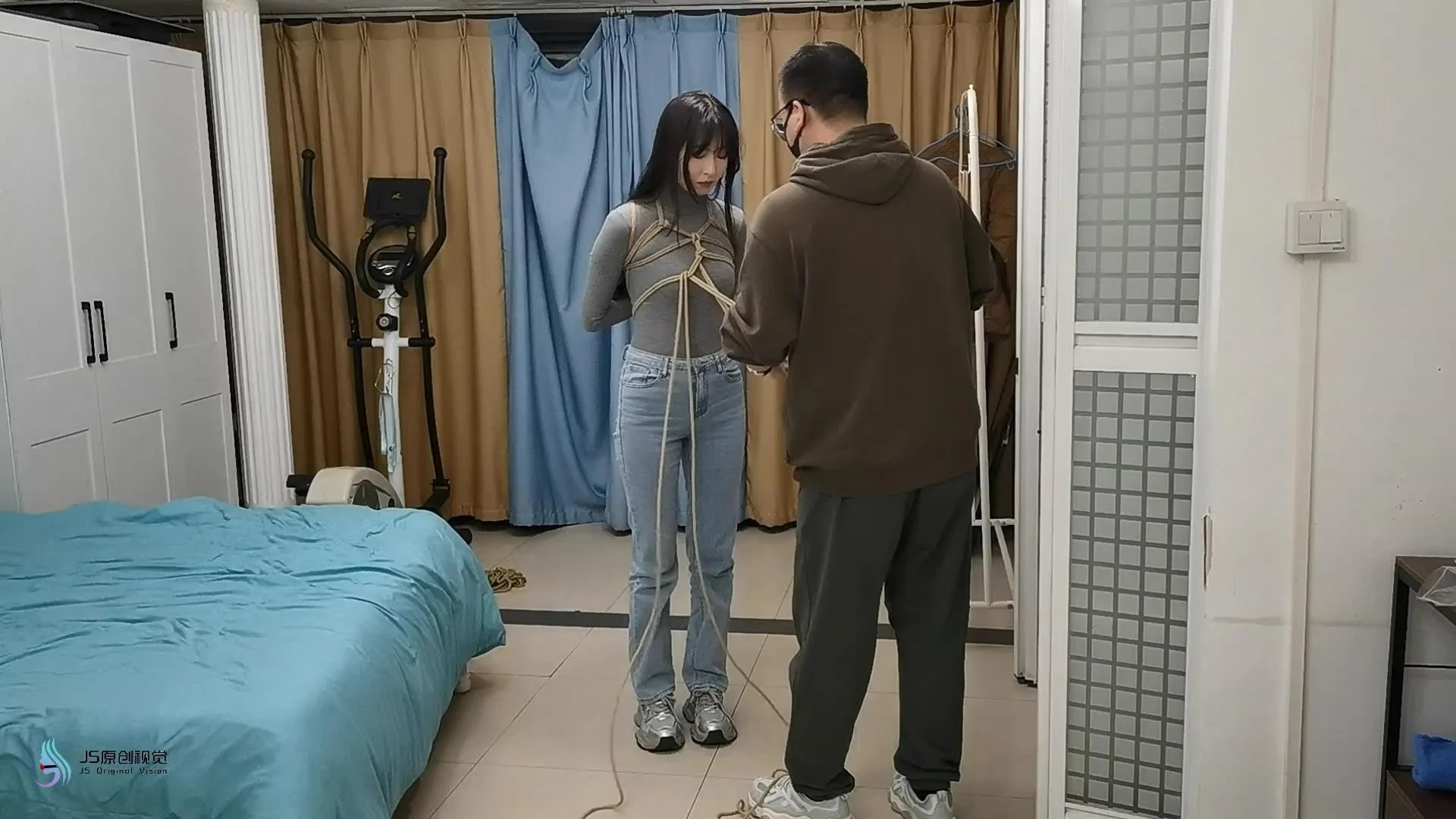 【JS】【欣妍】变种菱形绑/驷马/马具口球/蒙眼/棉袜/恋足 【JS】【欣妍】变种菱形绑/驷马/马具口球/蒙眼/棉袜/恋足