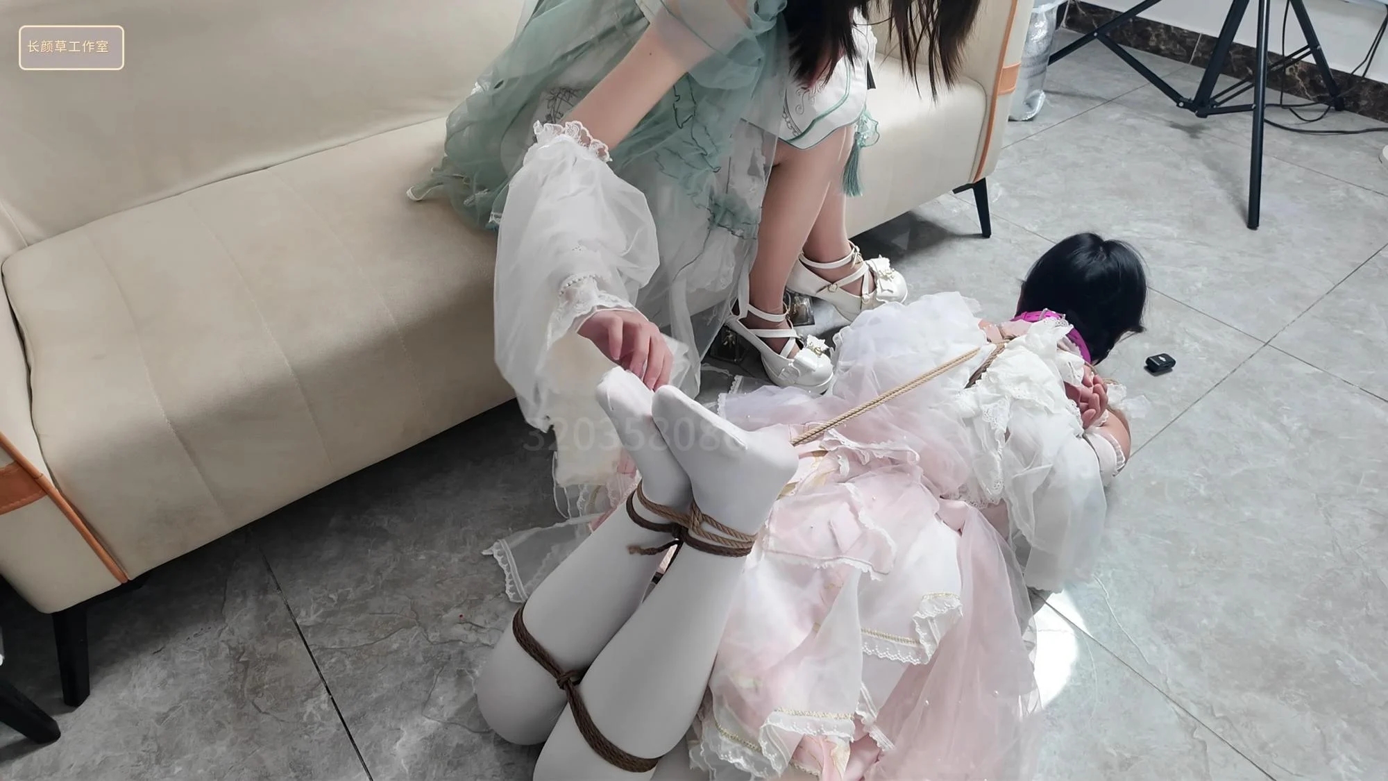 女调女 双子服装 tk口球驷马后高手 女调女 双子服装 tk口球驷马后高手
