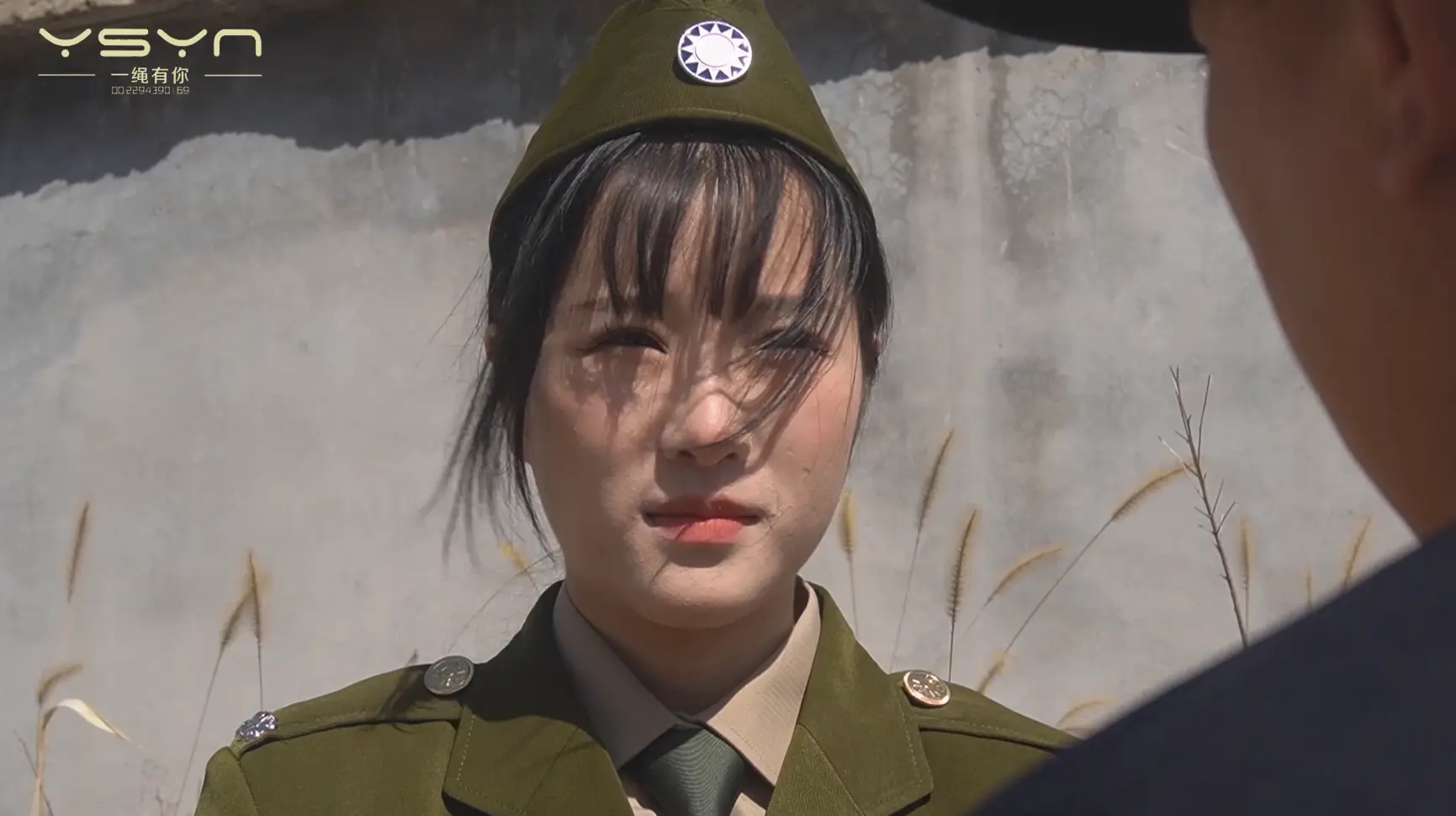 【血色潜伏】潜伏女孩惨遭捆绑吊打老虎凳铁钳子刷子挠脚心驷马吊起打虐不屈五花大绑插牌被枪决 【血色潜伏】潜伏女孩惨遭捆绑吊打老虎凳铁钳子刷子挠脚心驷马吊起打虐不屈五花大绑插牌被枪决
