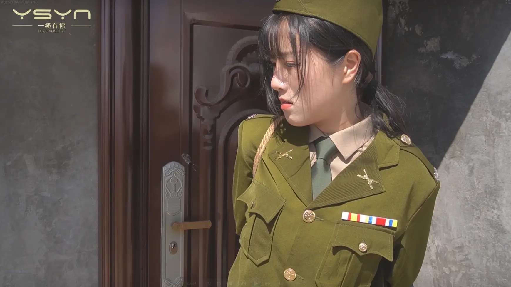 【血色潜伏】潜伏女孩惨遭捆绑吊打老虎凳铁钳子刷子挠脚心驷马吊起打虐不屈五花大绑插牌被枪决 【血色潜伏】潜伏女孩惨遭捆绑吊打老虎凳铁钳子刷子挠脚心驷马吊起打虐不屈五花大绑插牌被枪决