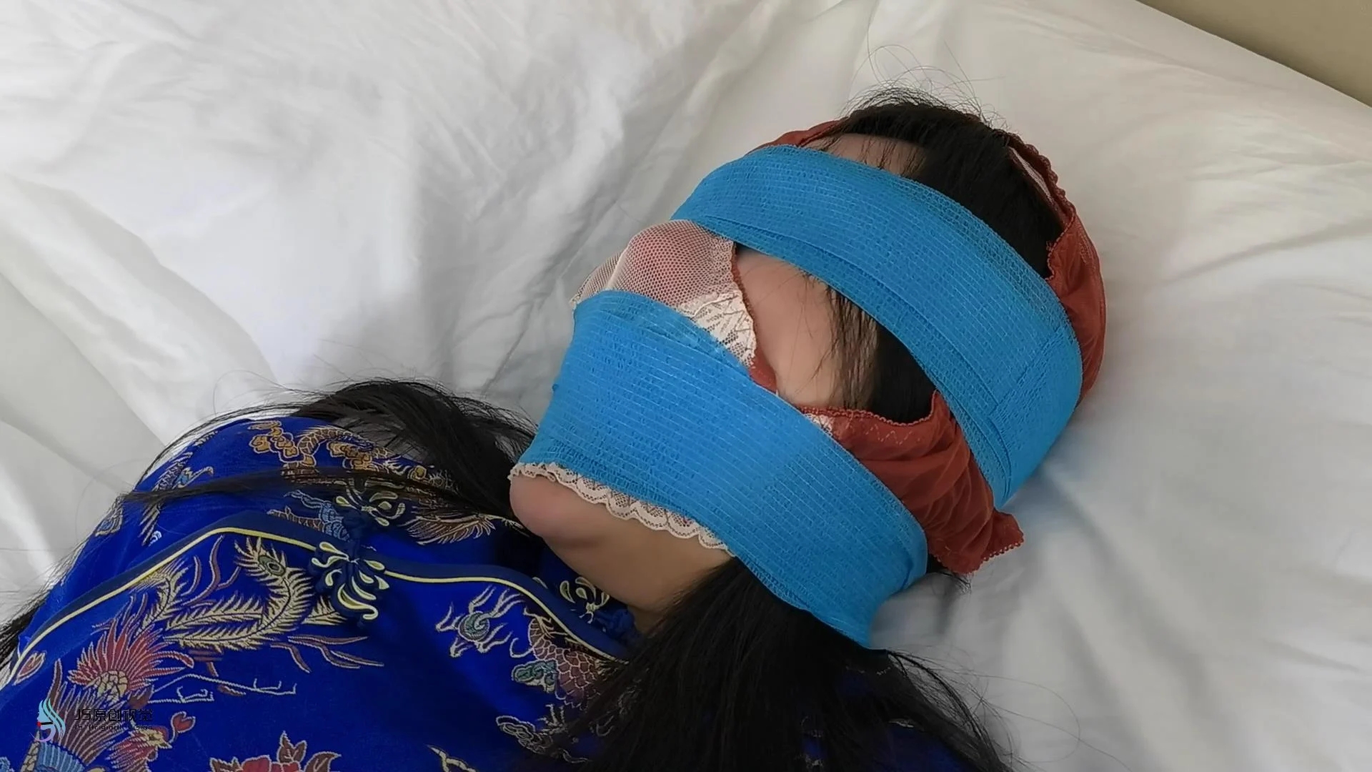 【JS】【李然】《入室惊魂》旗袍女回家被入室劫持调焦 【JS】【李然】《入室惊魂》旗袍女回家被入室劫持调焦
