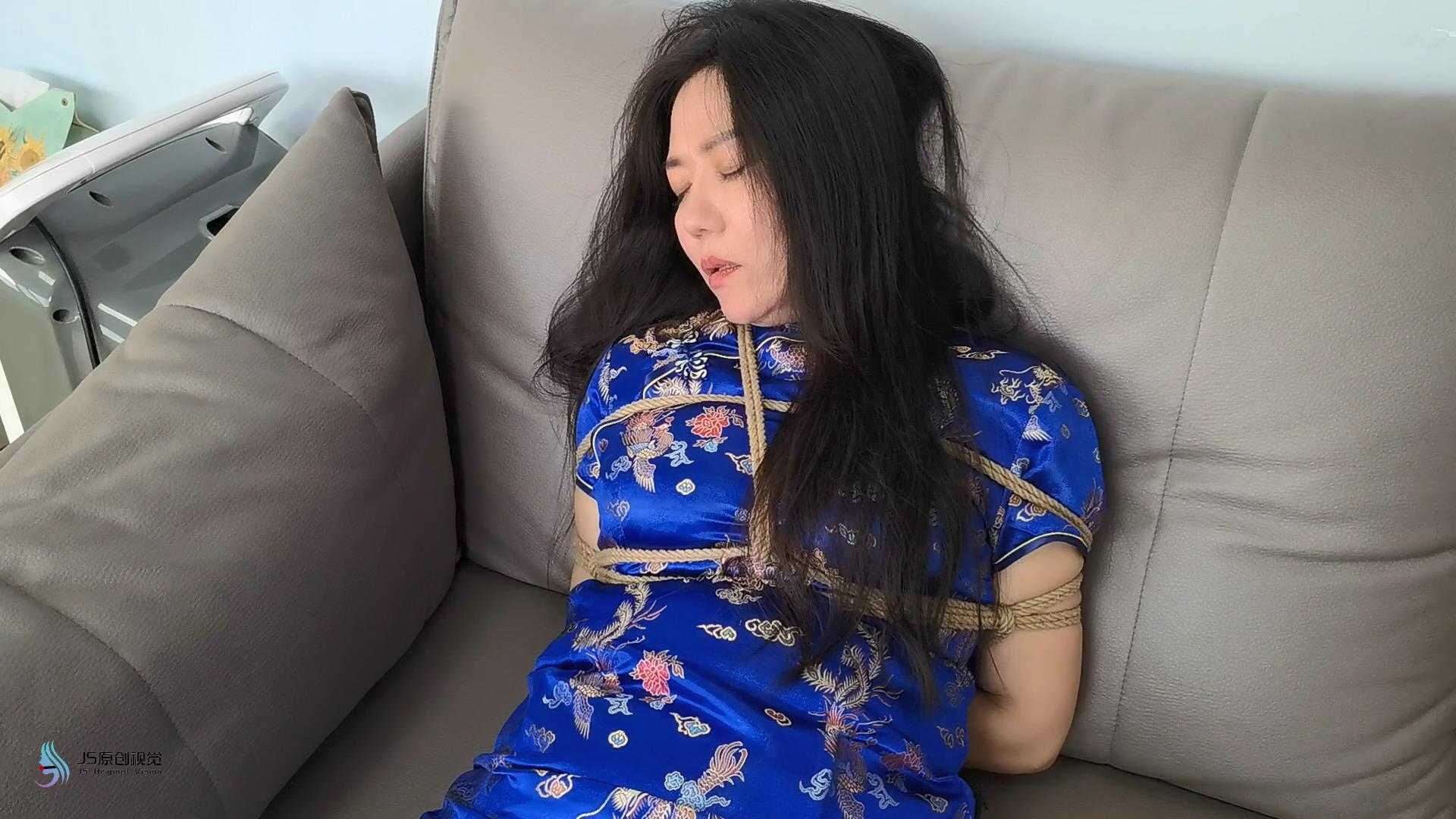 【JS】【李然】《入室惊魂》旗袍女回家被入室劫持调焦 【JS】【李然】《入室惊魂》旗袍女回家被入室劫持调焦