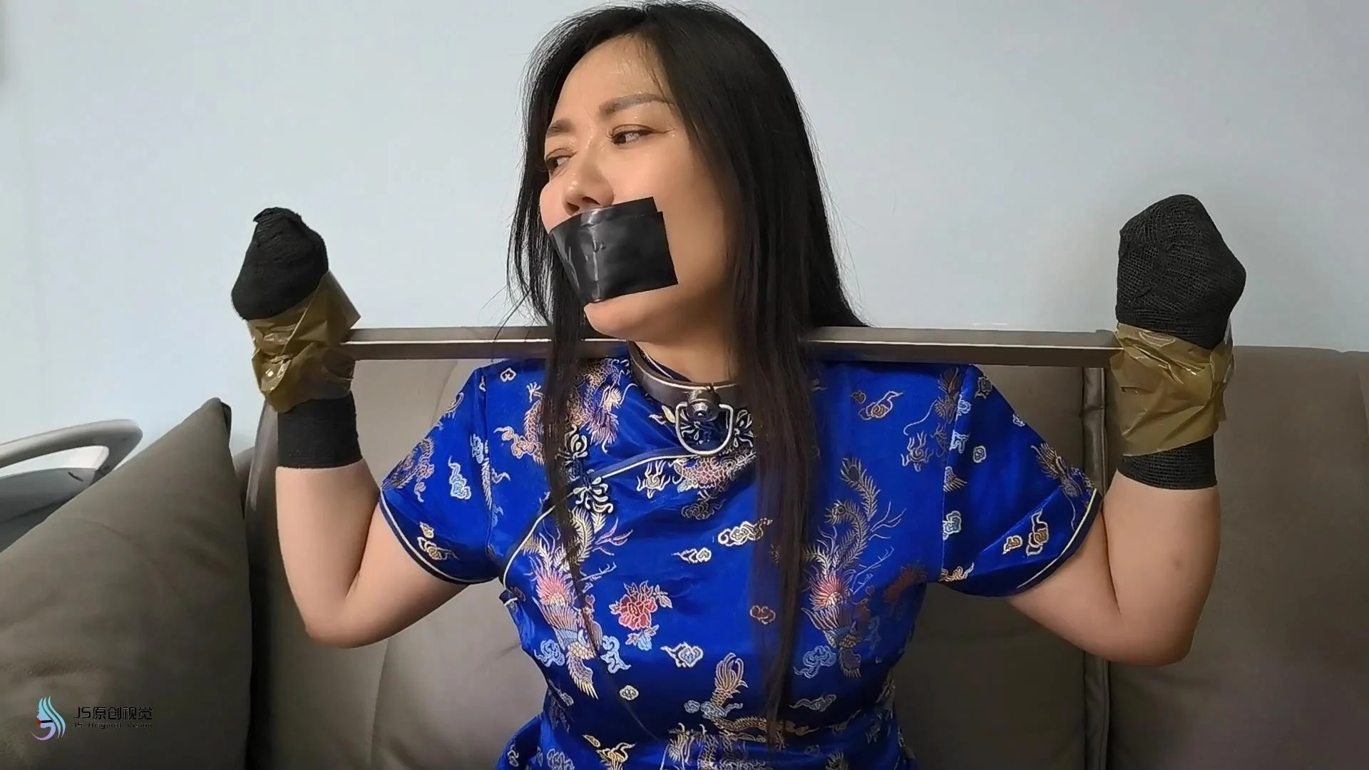 【JS】【李然】《入室惊魂》旗袍女回家被入室劫持调焦 【JS】【李然】《入室惊魂》旗袍女回家被入室劫持调焦