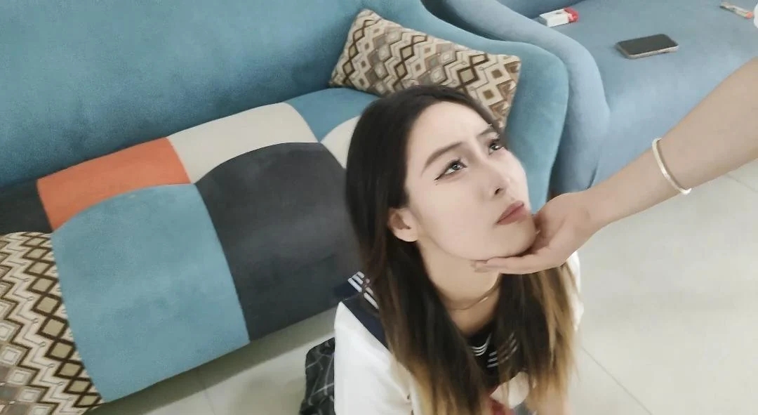 【禾一原创】客户定制 (苏苏) 《调教苏苏》打耳光 屁股 ,爬行,项圈,喂食,声音超酥软 【禾一原创】客户定制 (苏苏) 《调教苏苏》打耳光 屁股 ,爬行,项圈,喂食,声音超酥软