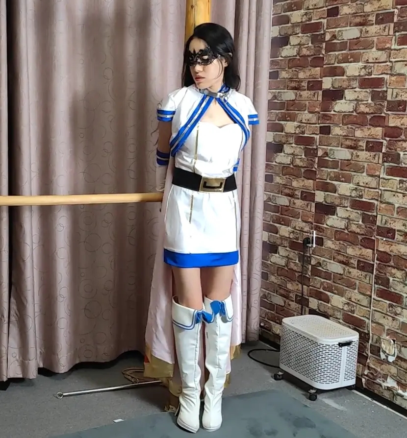 随心原创 雅熙 被驯服的魔法衣女战士 随心原创 雅熙 被驯服的魔法衣女战士