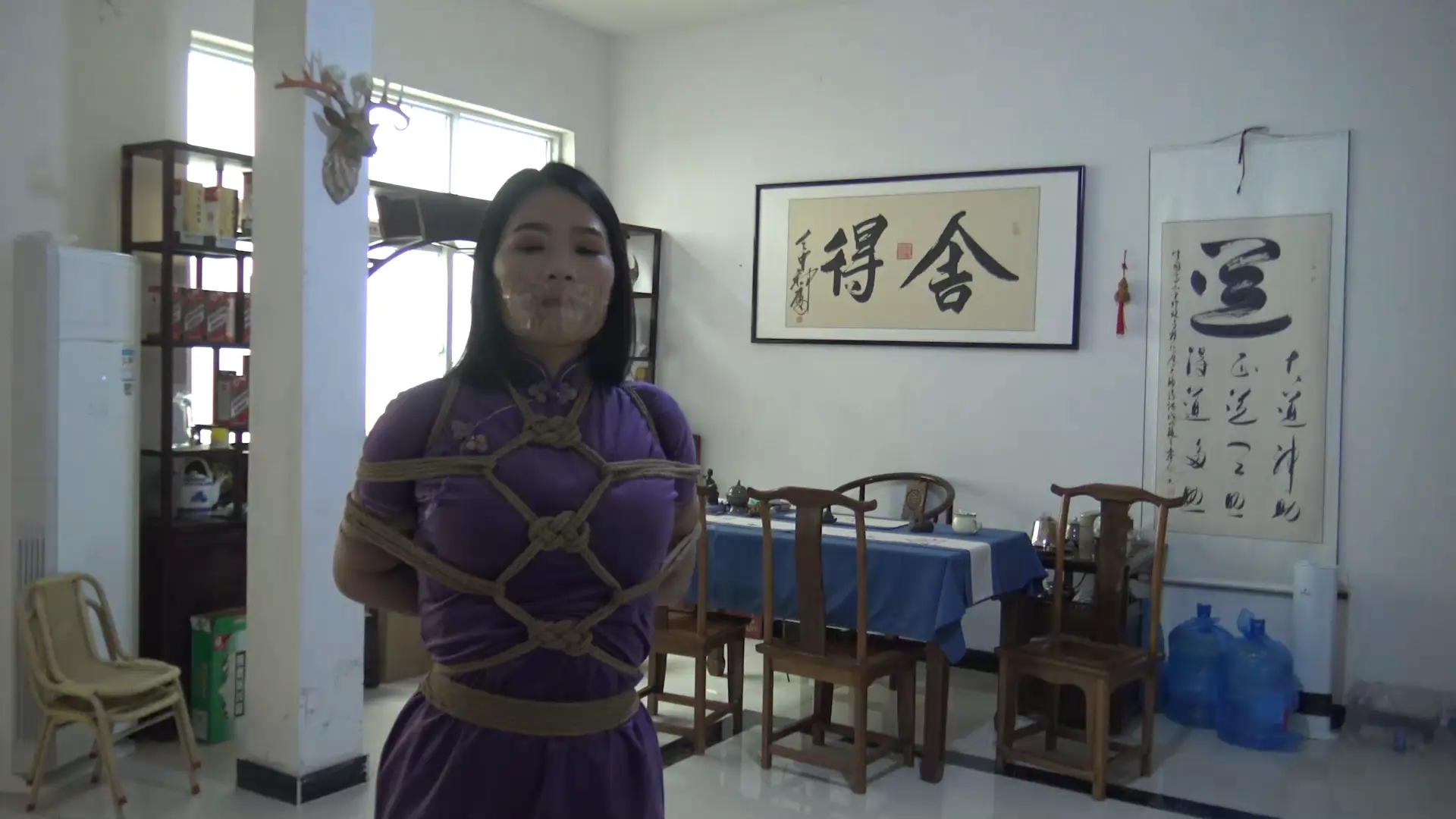 《封嘴》 M胶带 封嘴 龟甲 捆绑 不锈钢枷 拘束 《封嘴》 M胶带 封嘴 龟甲 捆绑 不锈钢枷 拘束