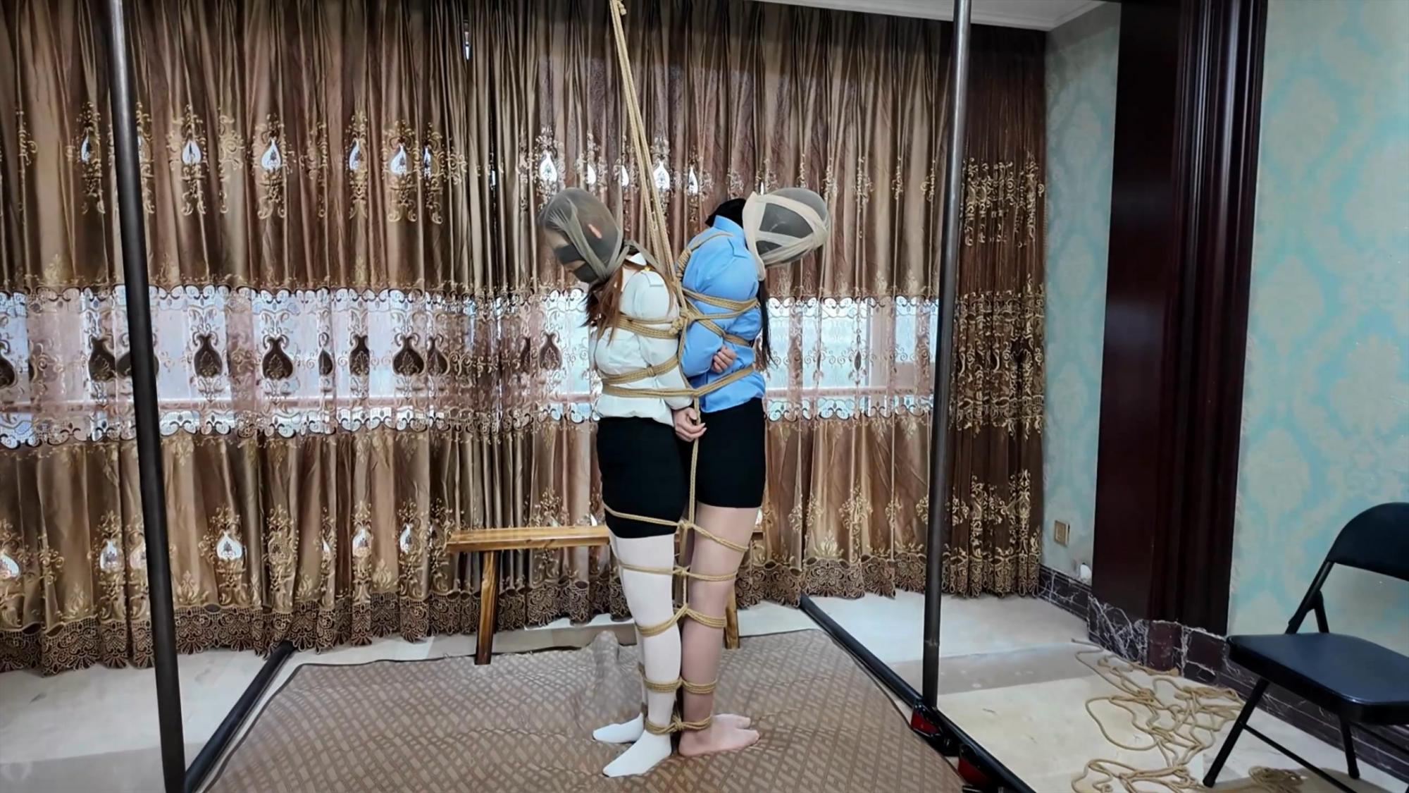 枫叶定拍—《女老板与女保镖》上,雨诺南清诺澜出演,三女连缚,胶带封嘴丝袜套头 枫叶定拍—《女老板与女保镖》上,雨诺南清诺澜出演,三女连缚,胶带封嘴丝袜套头