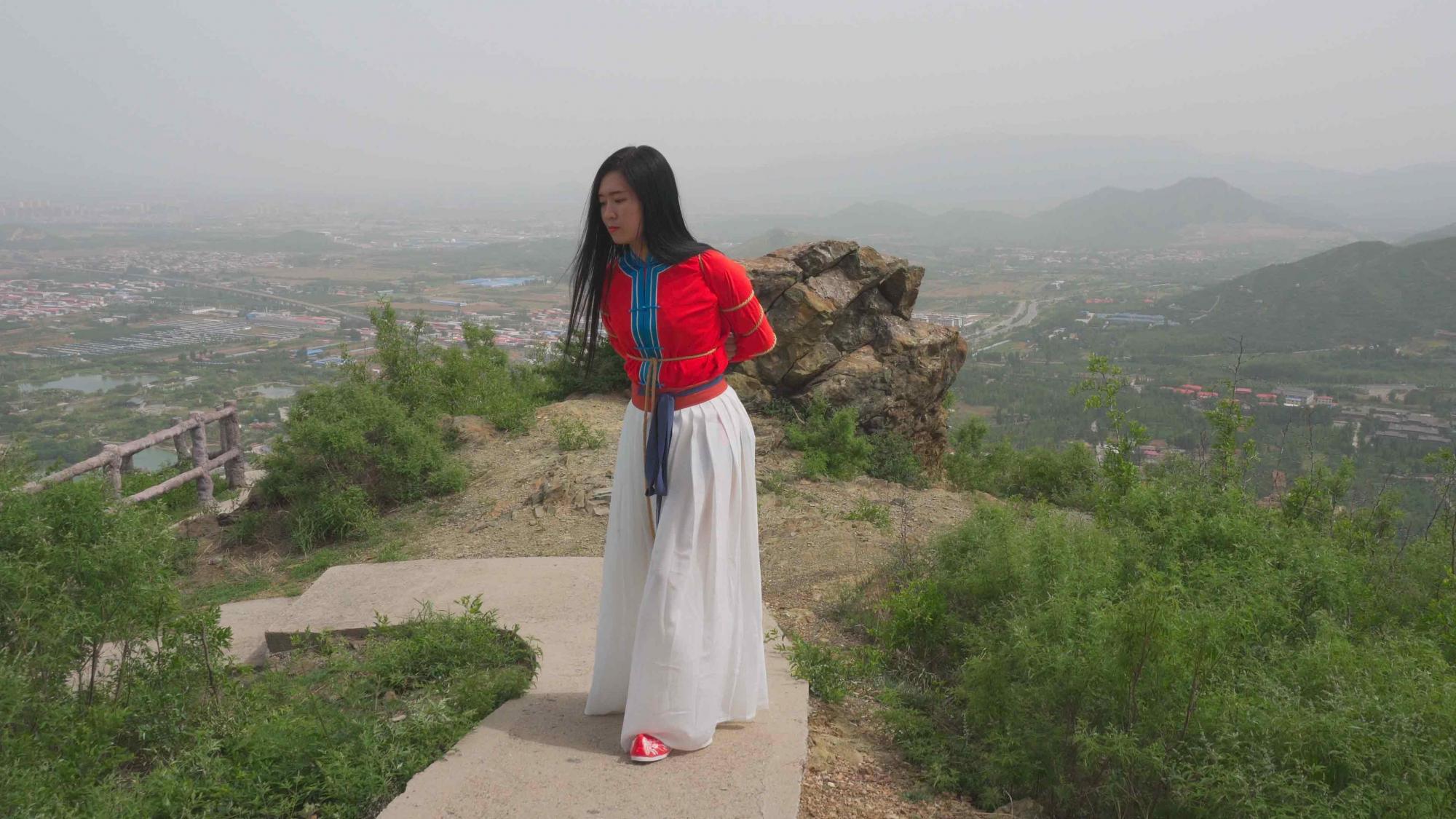 私人女囚之故地重游(五一游记) 户外红罪衣木枷脚镣 押解绑 跪迎主人 五花大绑 单脚吊 口球 红肚兜 真实皮鞭戒尺打屁股 强制开脚等等 私人女囚之故地重游(五一游记) 户外红罪衣木枷脚镣 押解绑 跪迎主人 五花大绑 单脚吊 口球 红肚兜 真实皮鞭戒尺打屁股 强制开脚等等