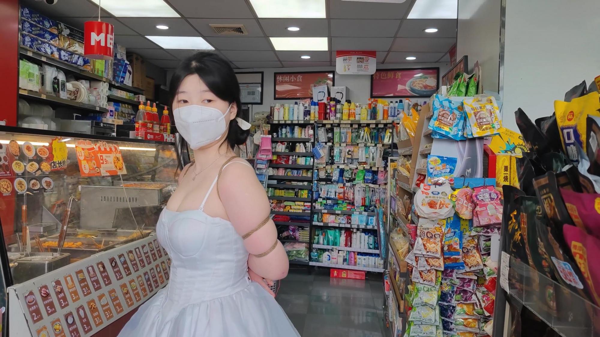 长颜草定拍，捆绑户外逛街，过马路，摊位便利店购物