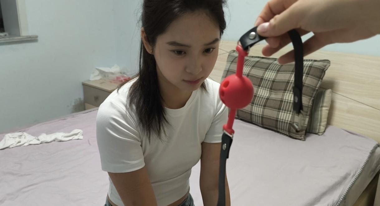 日式紧缚 强制堵嘴 口水收集 驷马口水收集 极品美腿玉足 顶美小芮萌萌哒 可驾驭各种风格 最后还有福利采访环节 日式紧缚 强制堵嘴 口水收集 驷马口水收集 极品美腿玉足 顶美小芮萌萌哒 可驾驭各种风格 最后还有福利采访环节