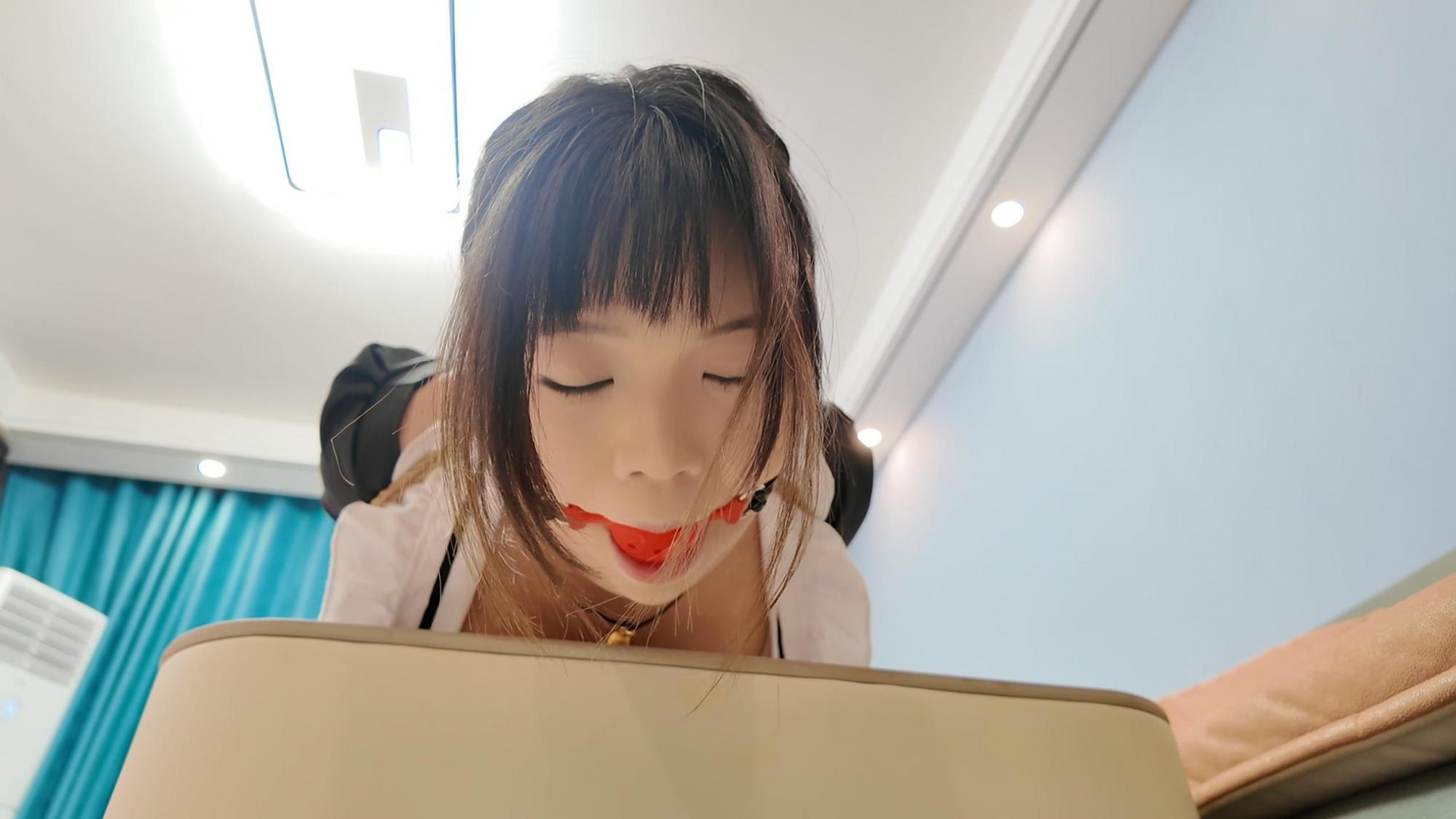 定拍小文打屁股 定拍小文打屁股