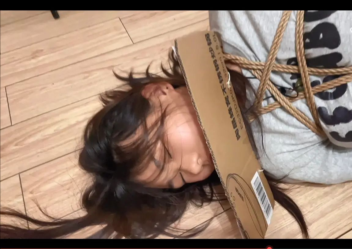 《罪红颜》两个诈骗犯 坑蒙拐骗 执行s刑 三种死法 令人胆寒到残酷。【定转公】 《罪红颜》两个诈骗犯 坑蒙拐骗 执行s刑 三种死法 令人胆寒到残酷。【定转公】