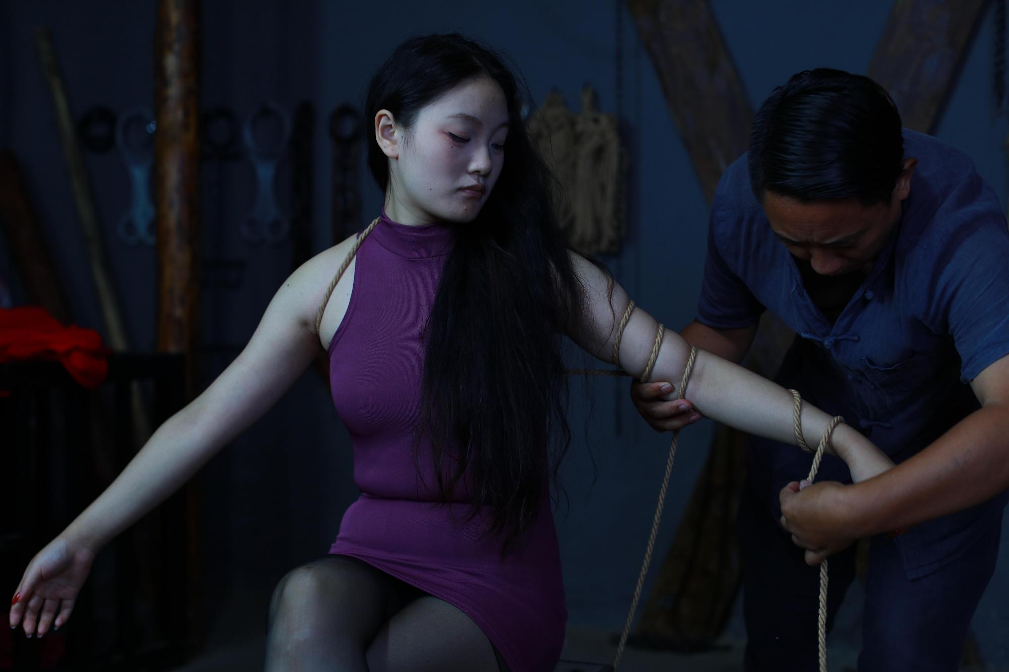 【瑶瑶紫裙摆拍】视频18分钟+套图456张梓瑶五花驷马摆拍 【瑶瑶紫裙摆拍】视频18分钟+套图456张梓瑶五花驷马摆拍