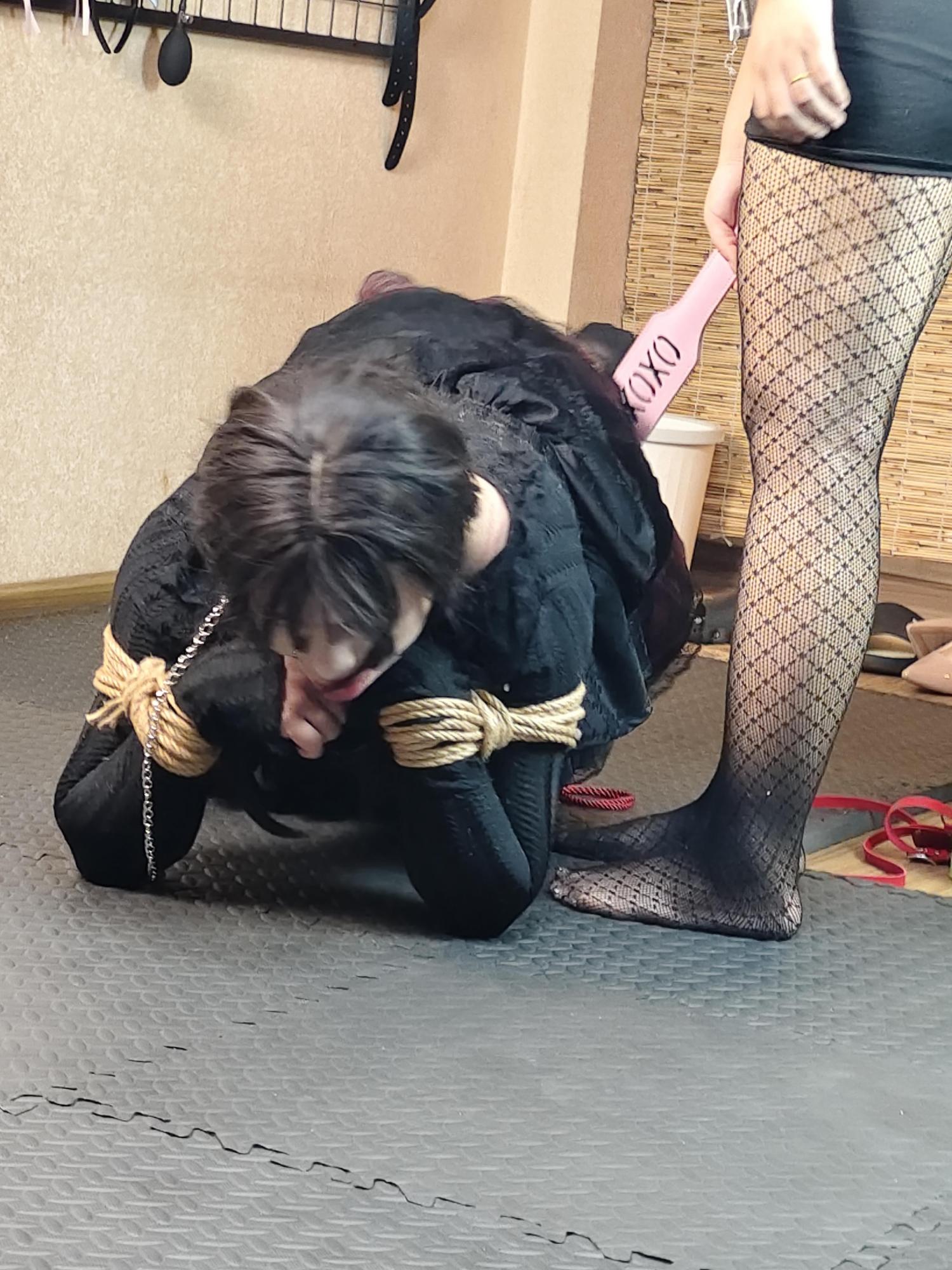 【悦感日记】老板娘这次化身女S,调J来店的超好看的美女“小姐姐“,郊狼/K9/羞辱 【悦感日记】老板娘这次化身女S,调J来店的超好看的美女“小姐姐“,郊狼/K9/羞辱