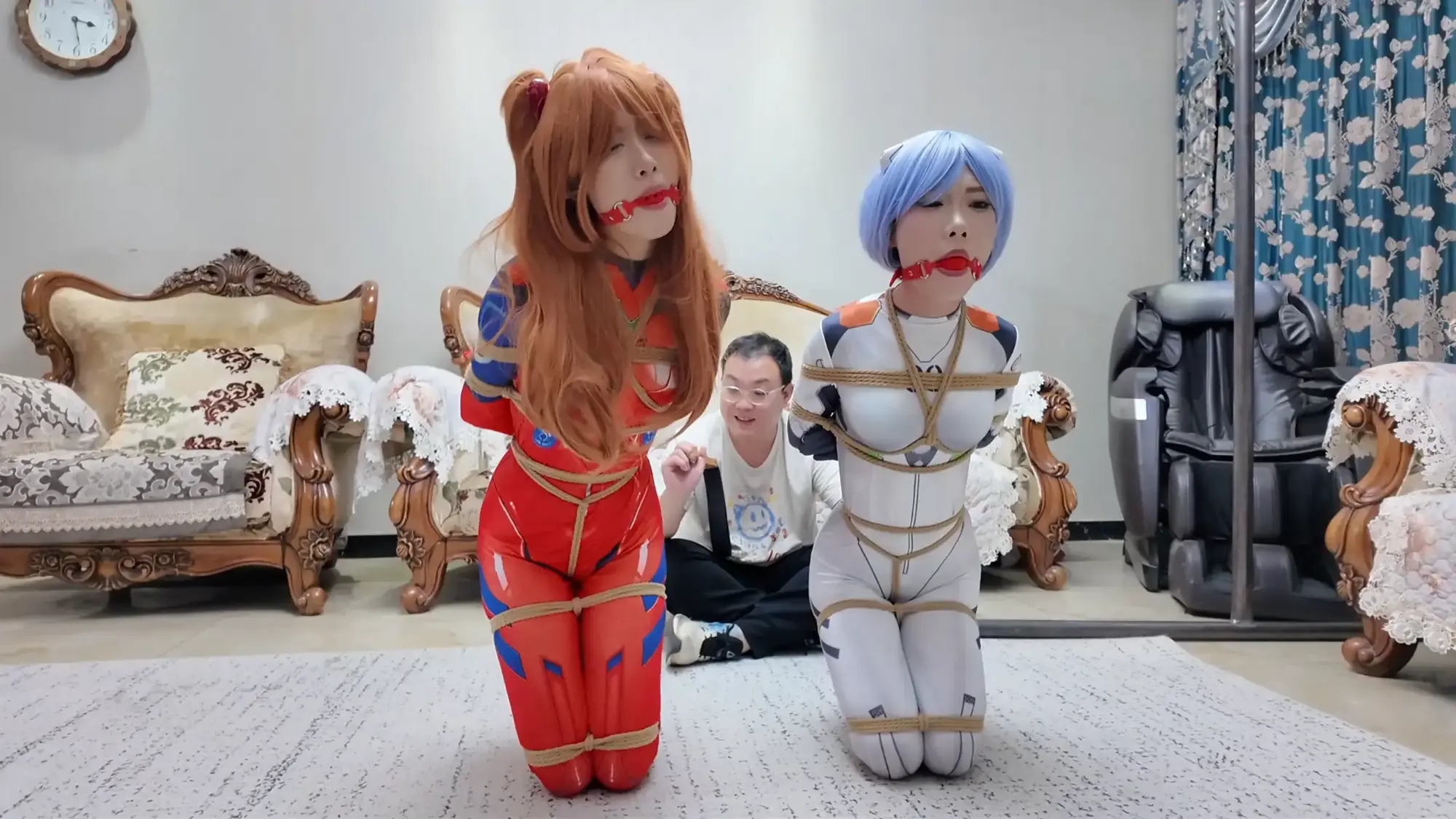 完蛋!我把美女捆绑了?——缚神挑战?落难的EVA等身手办! 完蛋!我把美女捆绑了?——缚神挑战?落难的EVA等身手办!