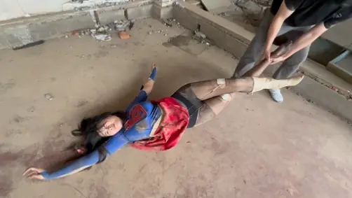 【定拍公映】奴隶女超人 【定拍公映】奴隶女超人