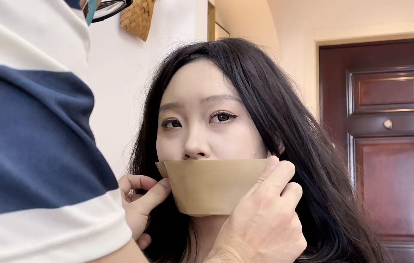 布基胶带与黑丝 布基胶带与黑丝
