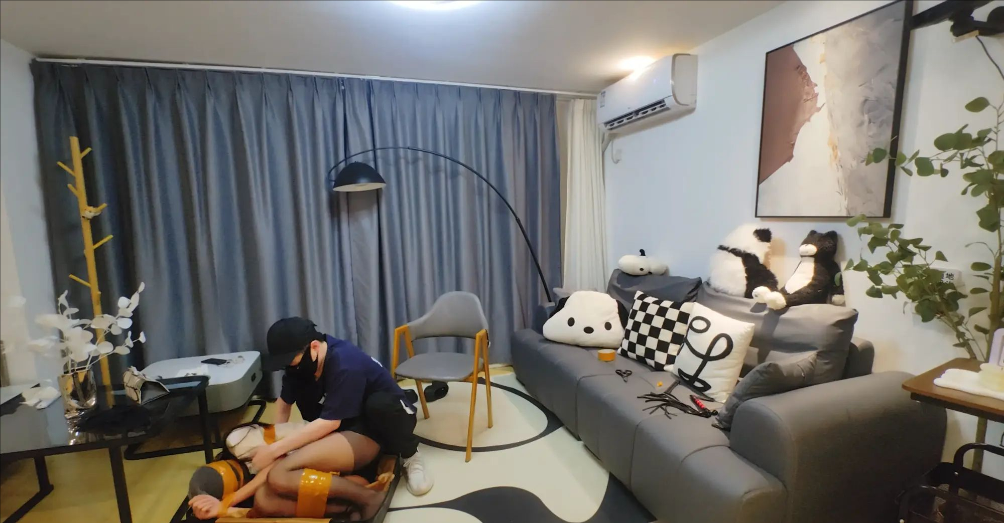 家中致命的险境 家中致命的险境