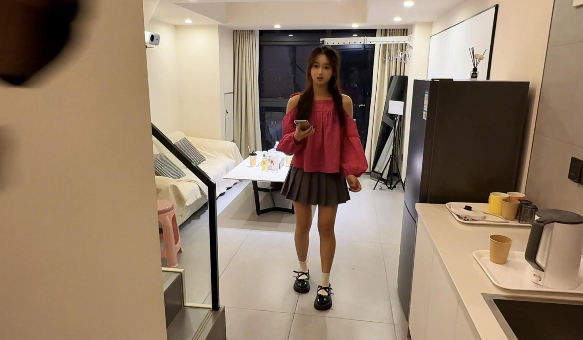 (微剧情)极品20岁女大试镜,顶尖颜值娇嫩欲滴 (微剧情)极品20岁女大试镜,顶尖颜值娇嫩欲滴