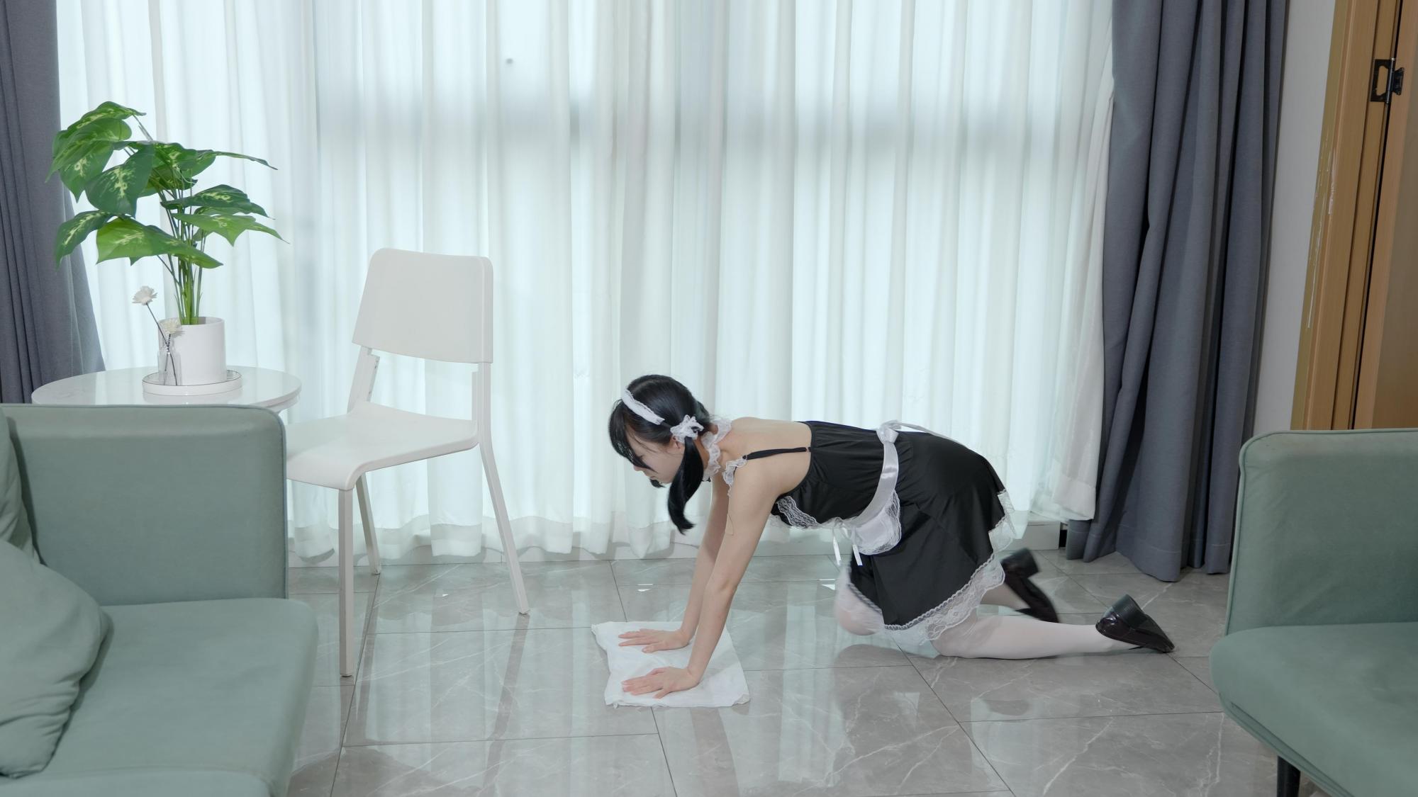 【小驴】唯美剧情微电影《女仆的一天》御姐vs萝莉