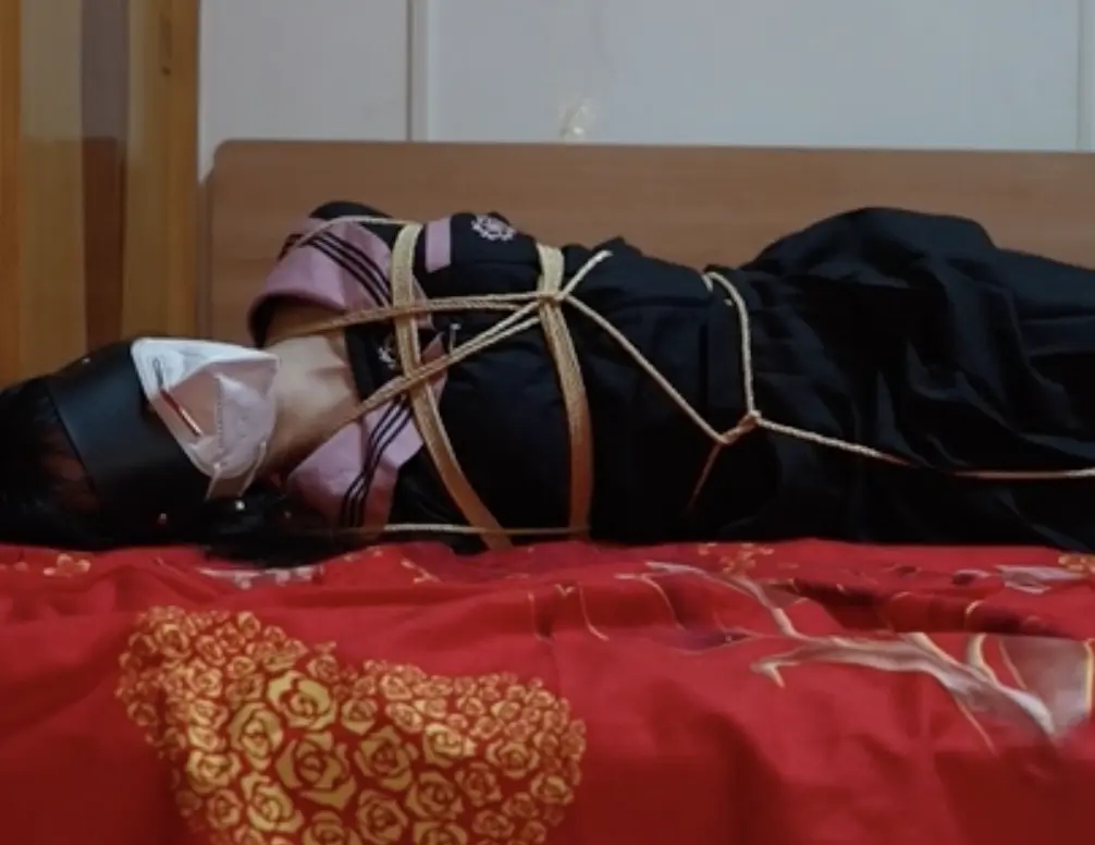 佳佳合集紧缚挣扎 佳佳合集紧缚挣扎