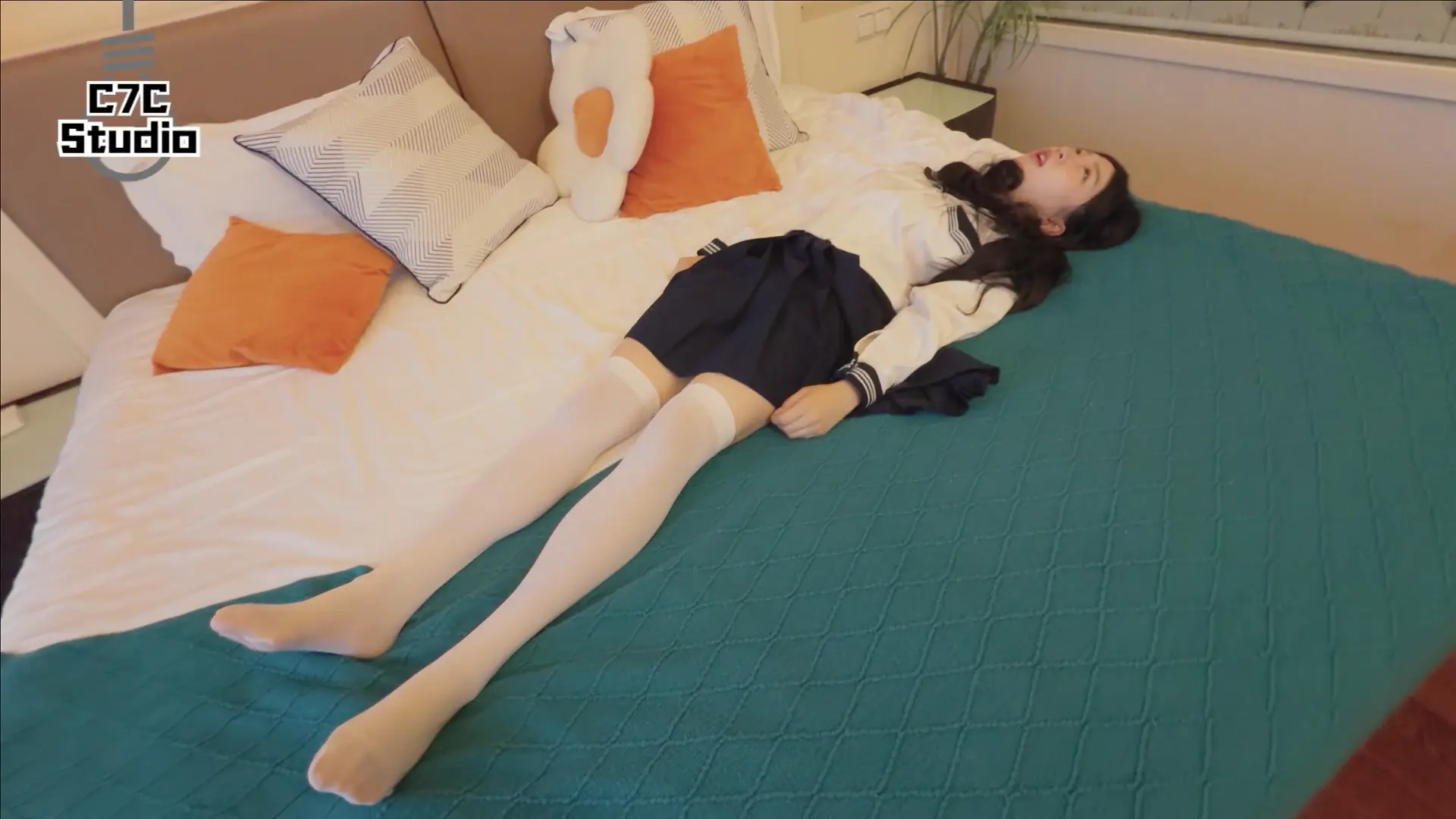 《贝贝JK&摆弄》