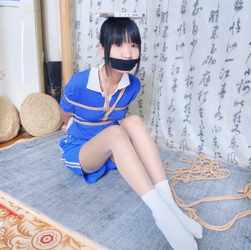 定拍学生妹捆绑